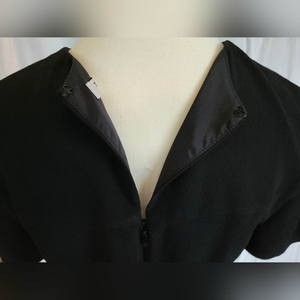 Trina Turk NWT black Jacinta petal sleeve mini shift dress lace lined slip 4 - Picture 11 of 11